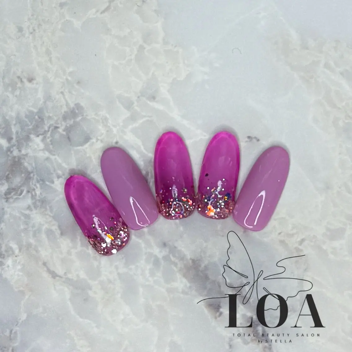 ネイル ハンドネイル LOA🦋 yuraのネイルデザイン