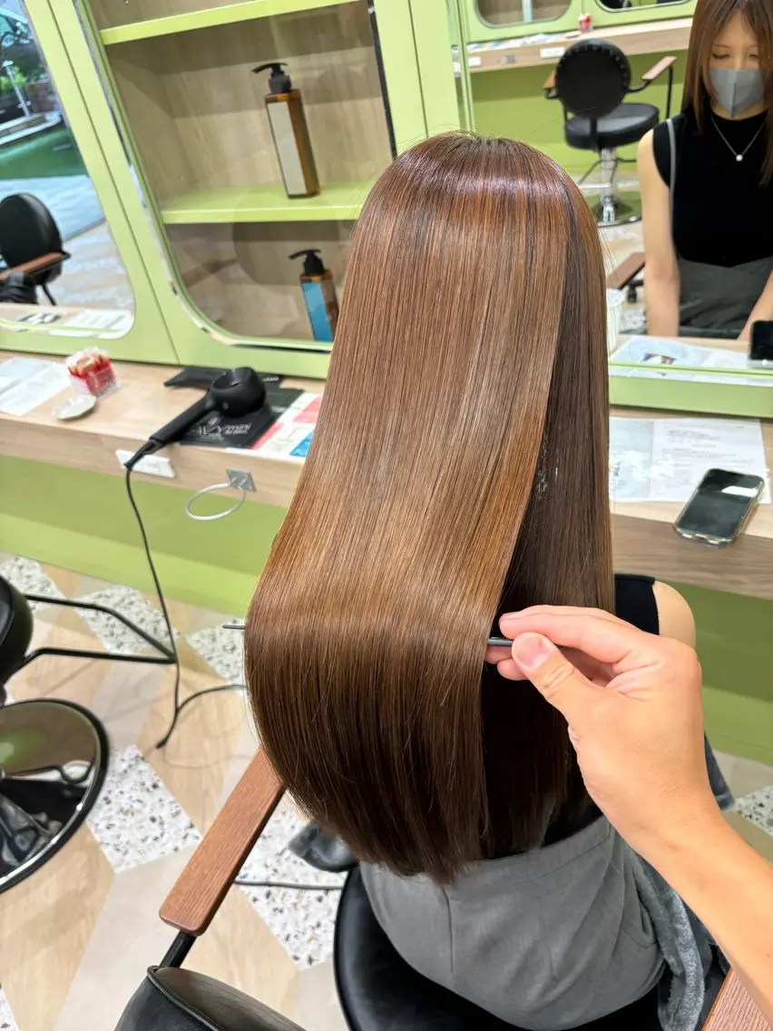 ロング カラー パーマ 髪質改善 縮毛矯正 トリートメント ストレートパーマ カット ヘアカラー 縮毛矯正 トリートメント 朝が楽になる髪質改善 /美髪矯正/KOHのヘアスタイル