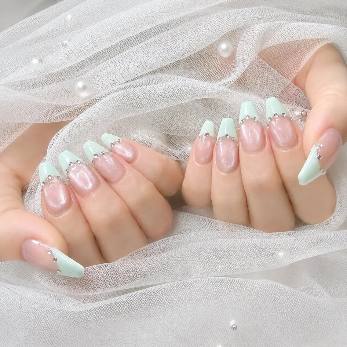 ネイル ジェルネイル ハンドネイル YUN 💅のネイルデザイン