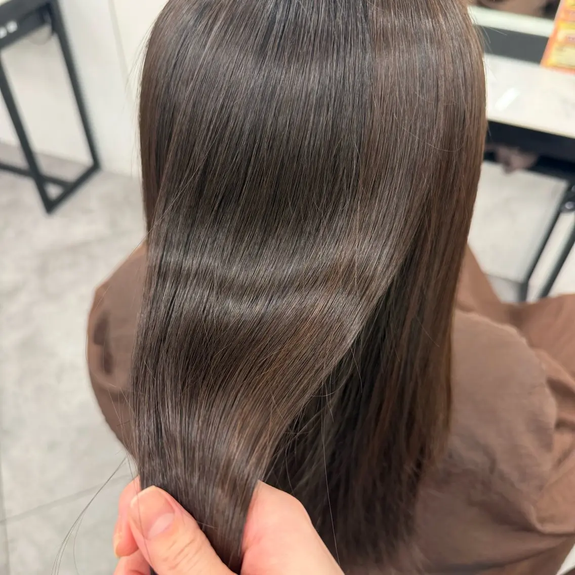 ミディアム ヘアカラー トリートメント 🎀 艶カラー 🎀SAEのヘアスタイル