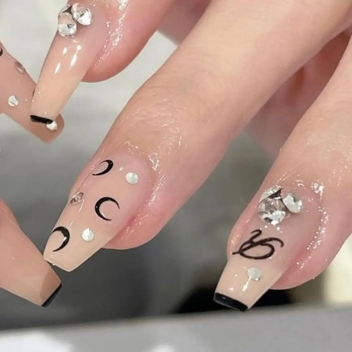 ネイル ハンドネイル mignon nailのネイルデザイン