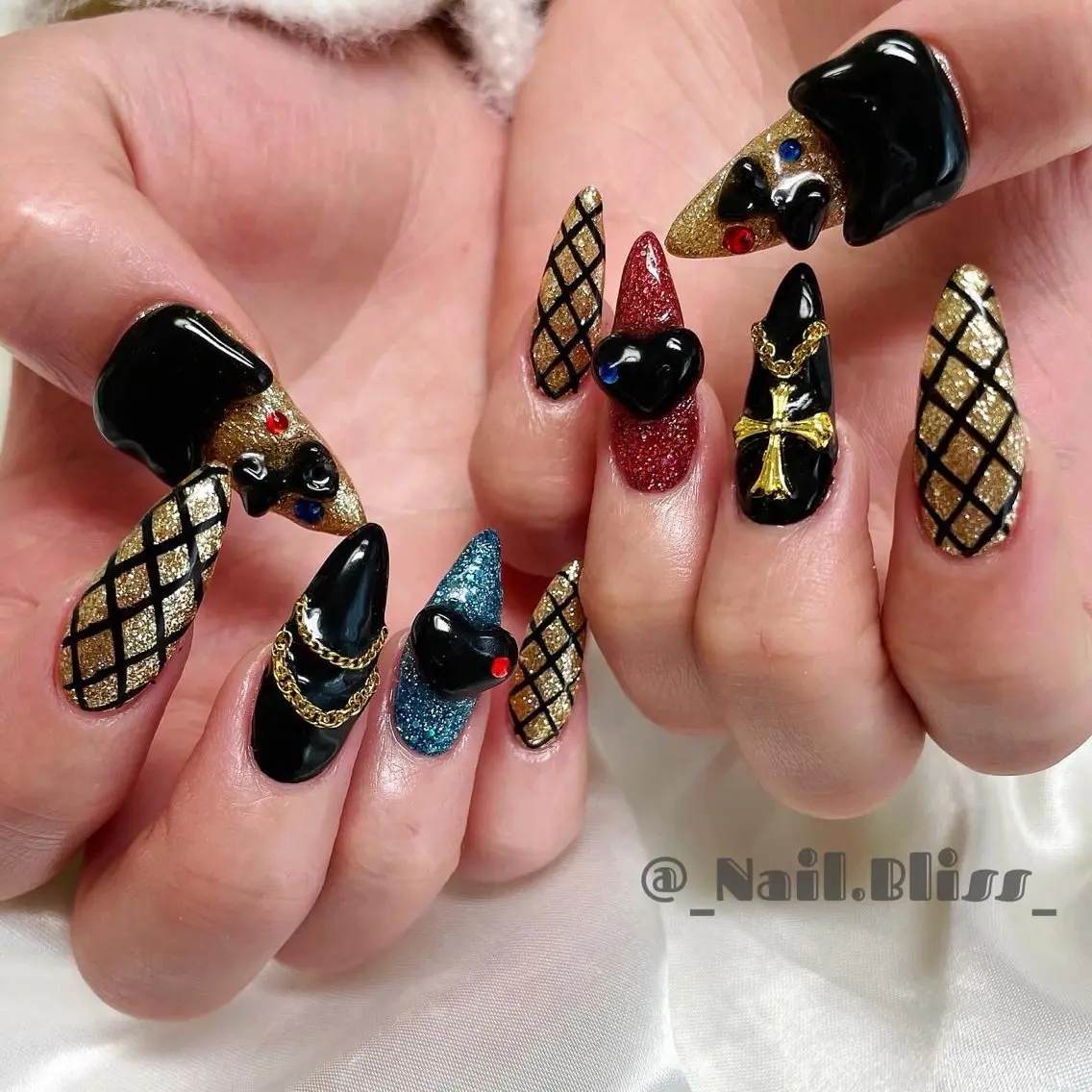 ネイル 持ち込み ハンドネイル NAIL BLISSのネイルデザイン