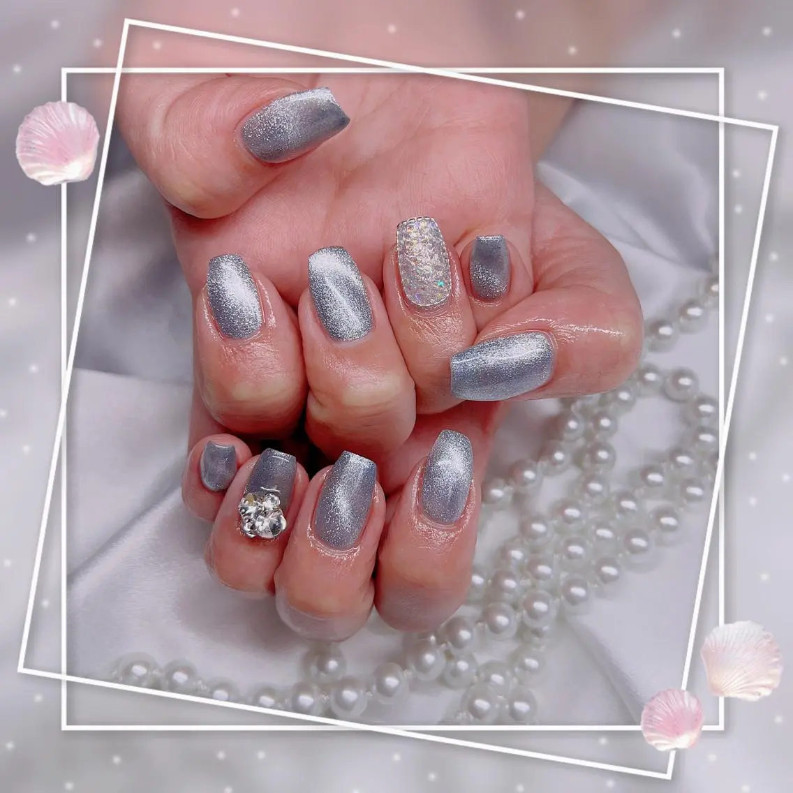 ネイル フレンチネイル キラキラネイル 韓国ネイル マグネットネイル マグネットフレンチ Chill Nailsalonのネイルデザイン