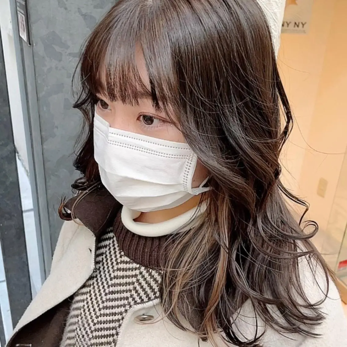 セミロング アッシュ アッシュグレー アッシュグレージュ ミストバング ボブ ヘアカラー レイヤー /ブリーチ/溝口誠二のヘアスタイル