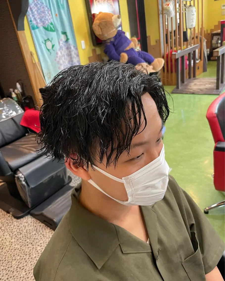 【人気メニュー 】⚡️メンズカット+メンズパーマ⚡️の写真