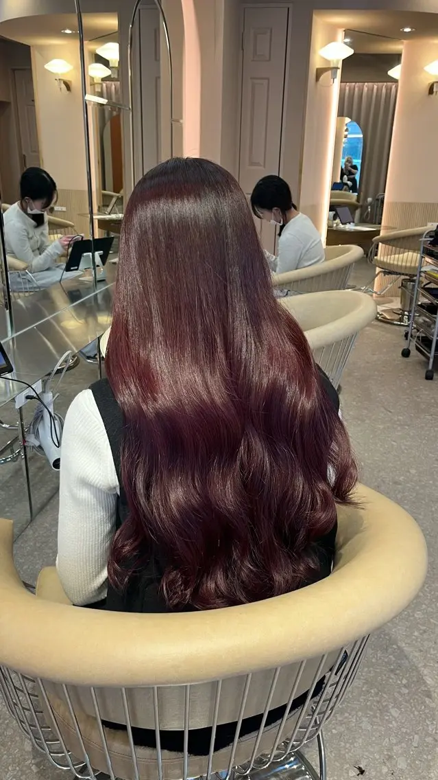 ロング カラー ヘアカラー トリートメント 💚 AKI 💚のヘアスタイル