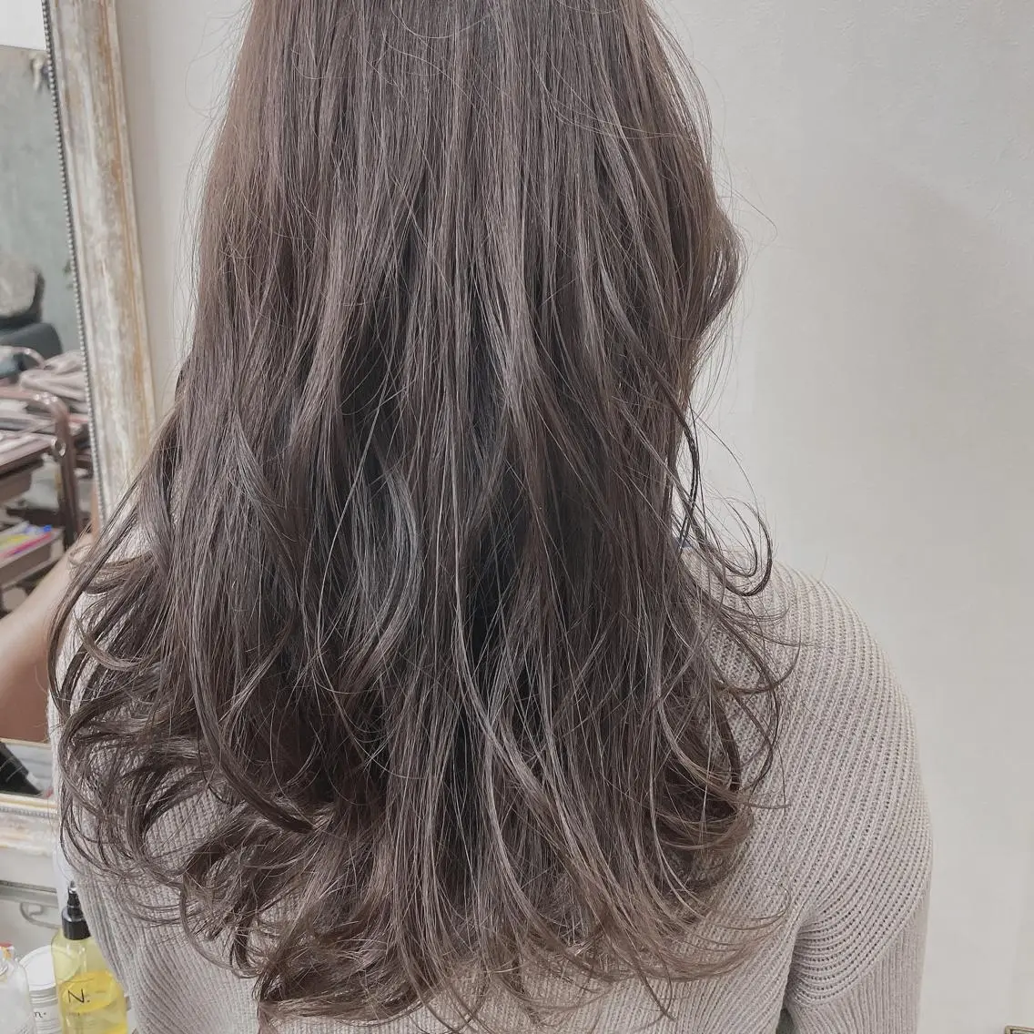 セミロング カラー シルバー TOWA 野村　コウダイのヘアスタイル