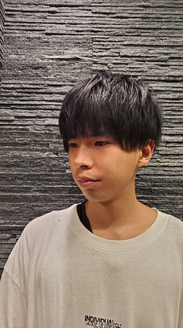 ミディアム 髙司 哲伸のヘアスタイル