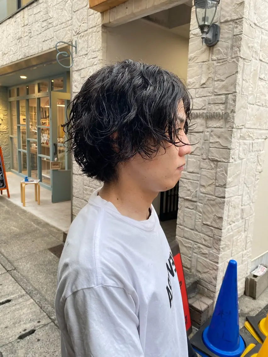 ミディアム パーマ メンズ メンズ特化 岸本 阪急六甲サロンドロイのヘアスタイル