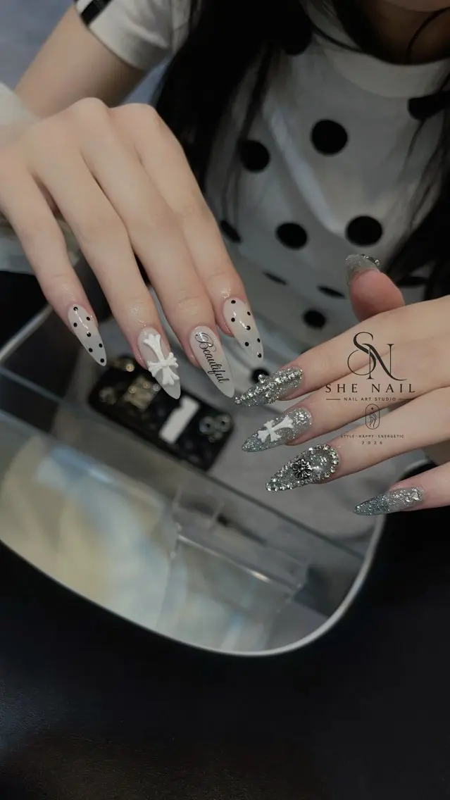 ネイル ハンドネイル 博多 SHE Nailのネイルデザイン