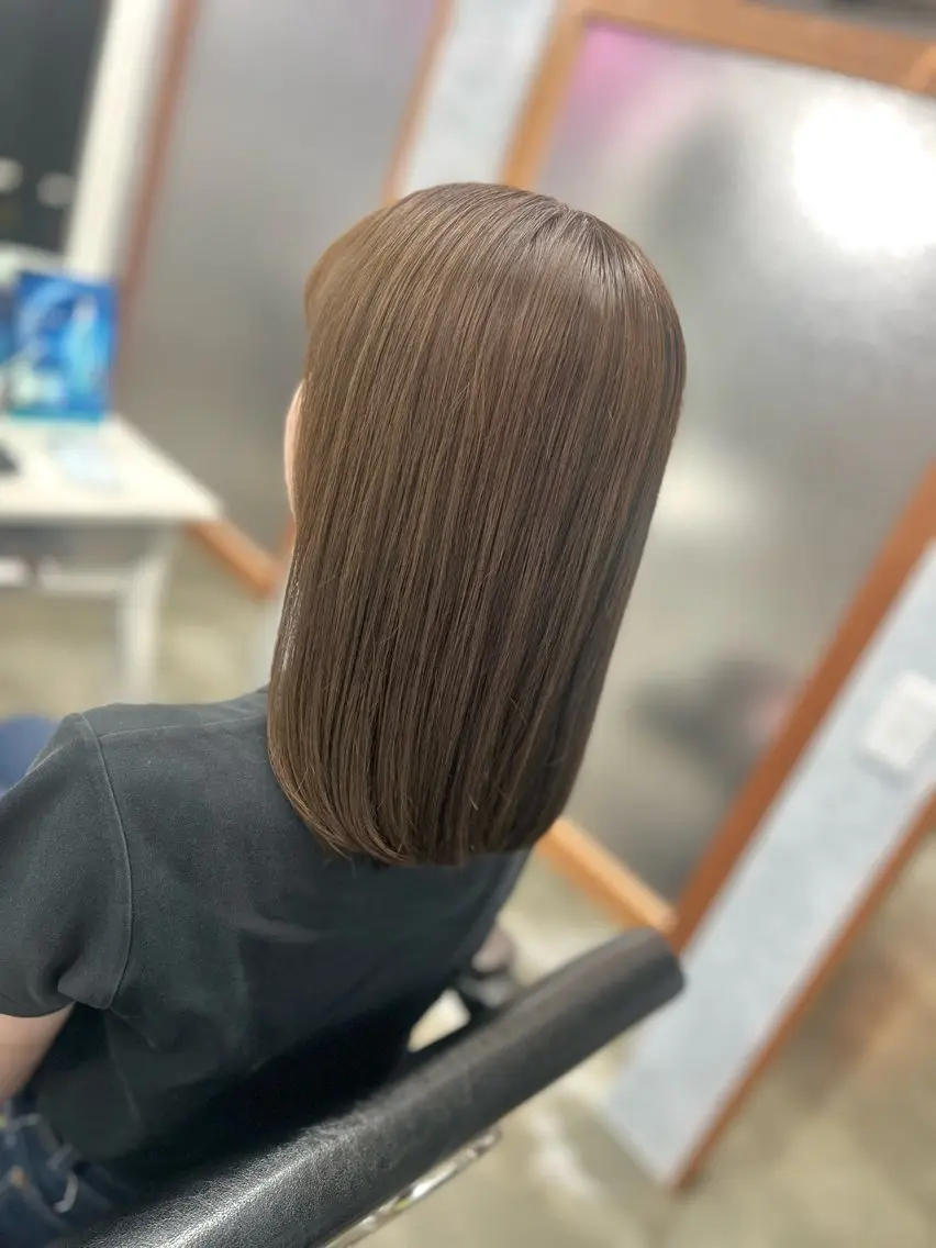 ミディアム カラー ベージュカラー ヘアカラー Style Tのヘアスタイル