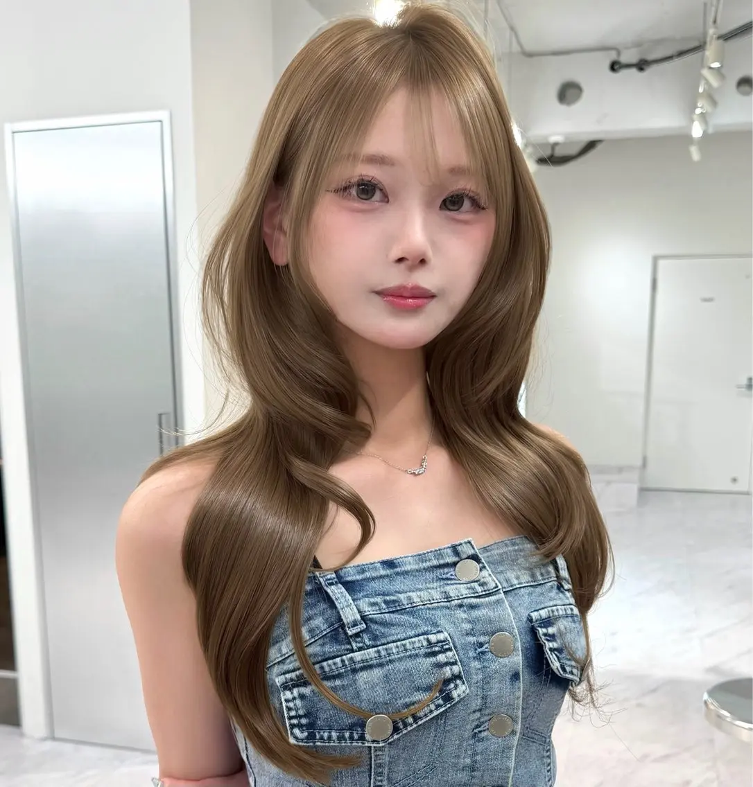 ロング ヘアカラー トリートメント ヘアセット vivie Madokaのヘアスタイル