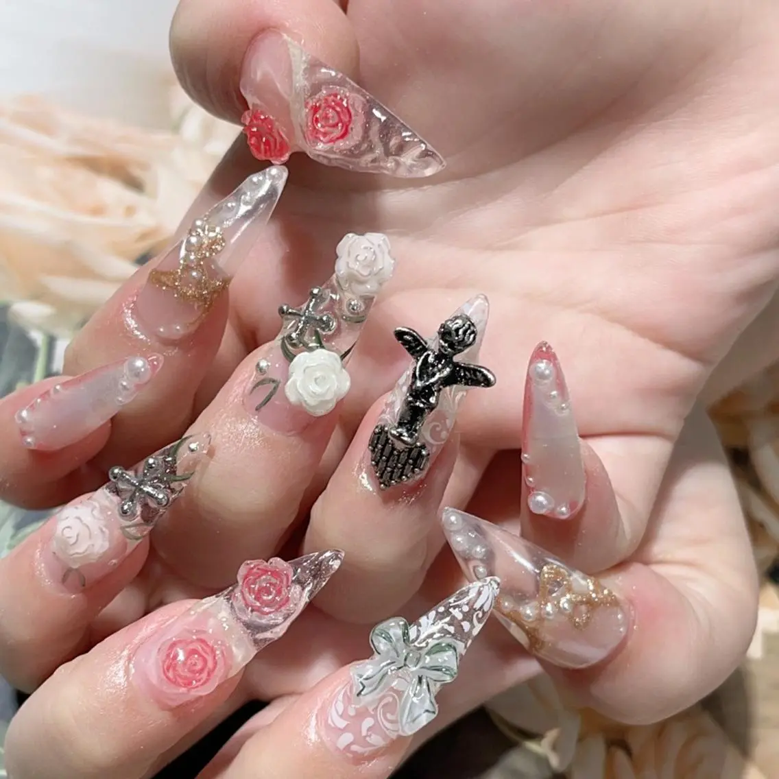 ネイル Queen's ゆなのネイルデザイン