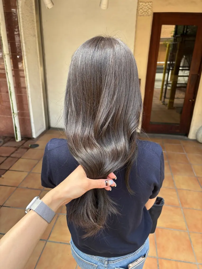ロング カット ヘアカラー トリートメント ヘッドスパ putri店長 和田鈴采のヘアスタイル