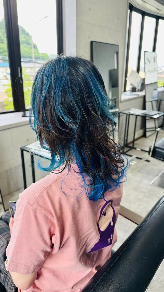 セミロング 外国人風カラー ハイライト レイヤーカット REVE 美容室のヘアスタイル