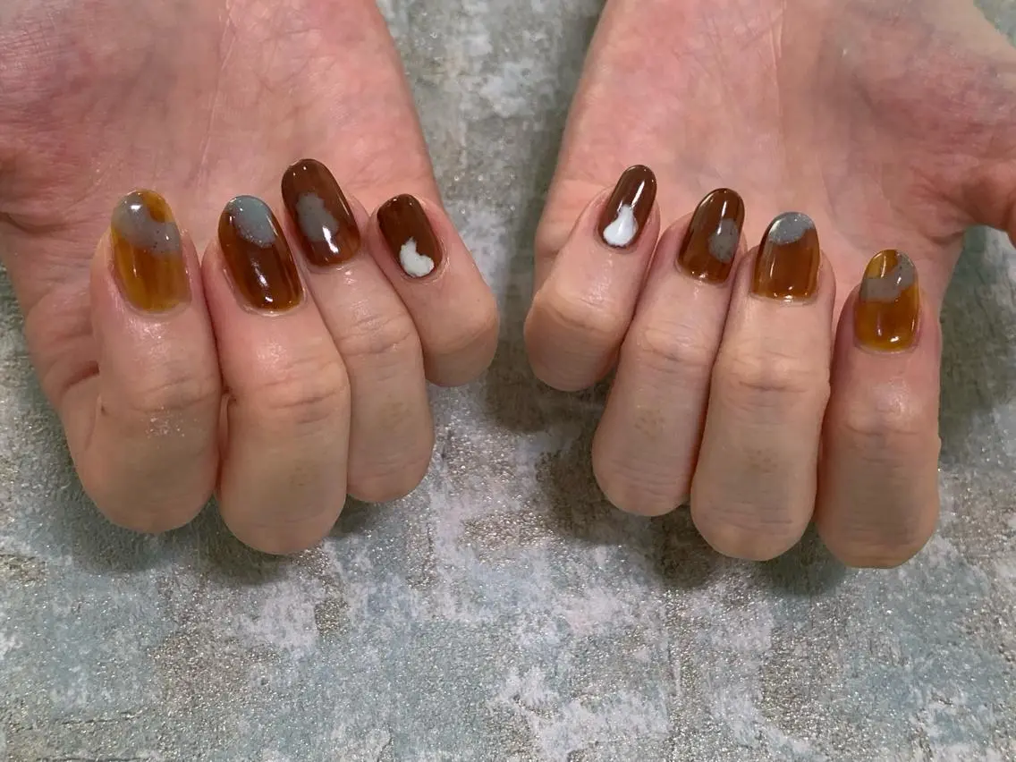 ネイル シンプルネイル ハンドネイル Crescent Eye Yukiのネイルデザイン