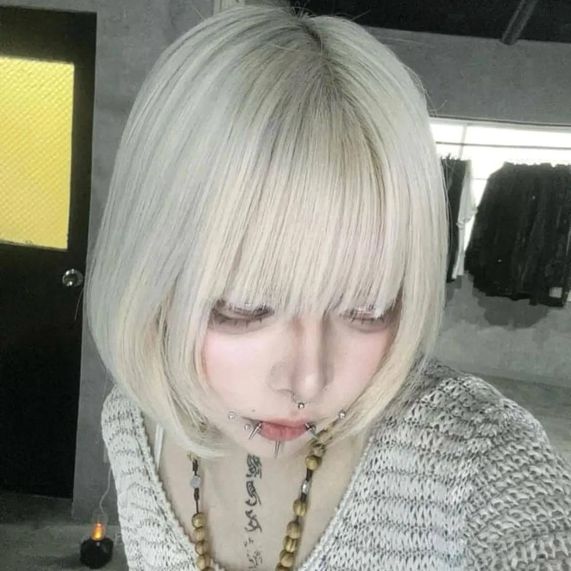 ショート カラー ヘアカラー ★デザインカラー ハイトーン ももか★のヘアスタイル