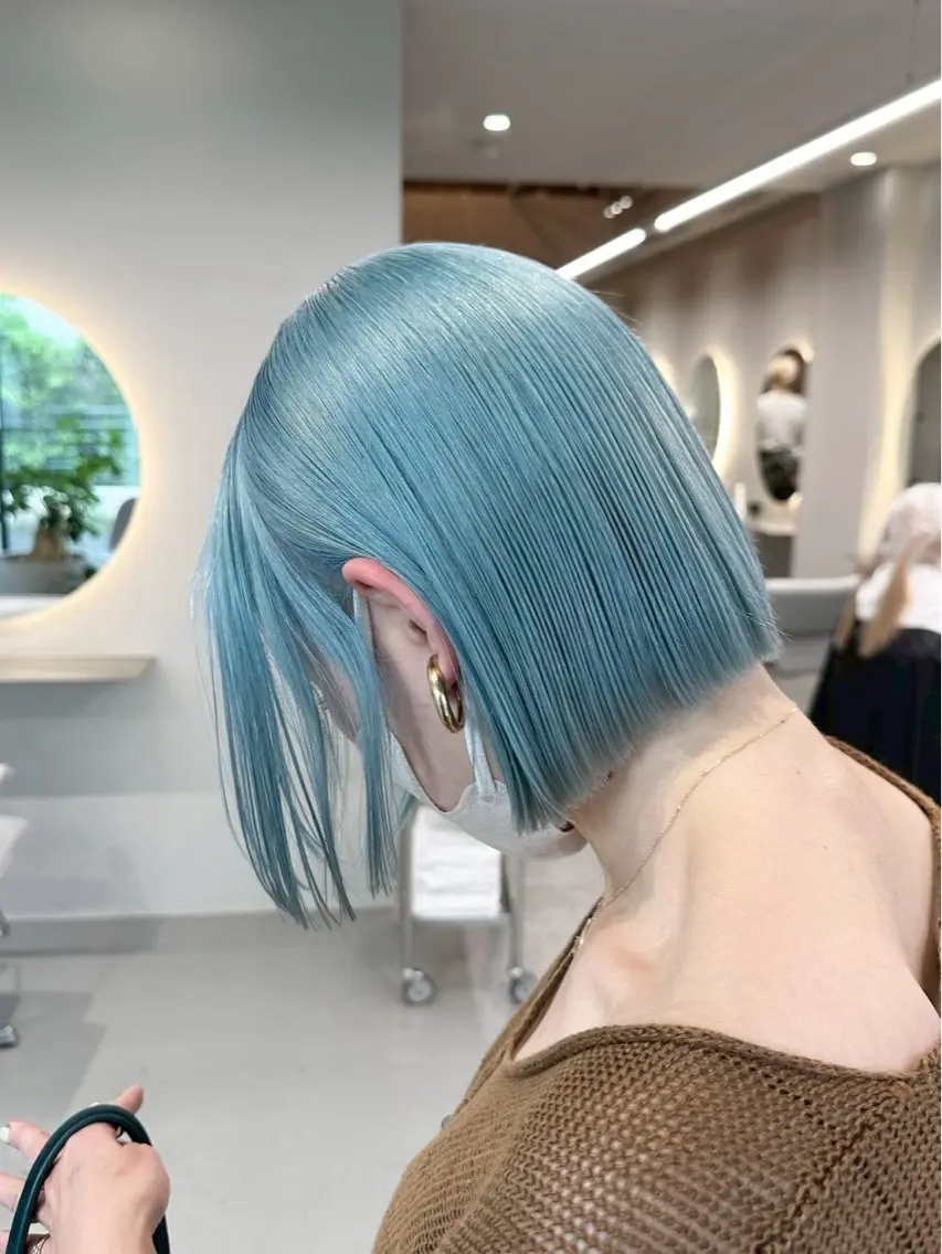 ショート ヘアカラー トリートメント ヘアセット 🫧ハイトーンカラー / RINA🩵のヘアスタイル