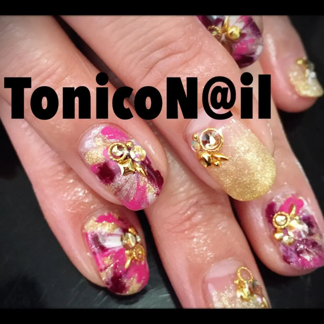ネイル TonicoN@il トニコネイルのネイルデザイン