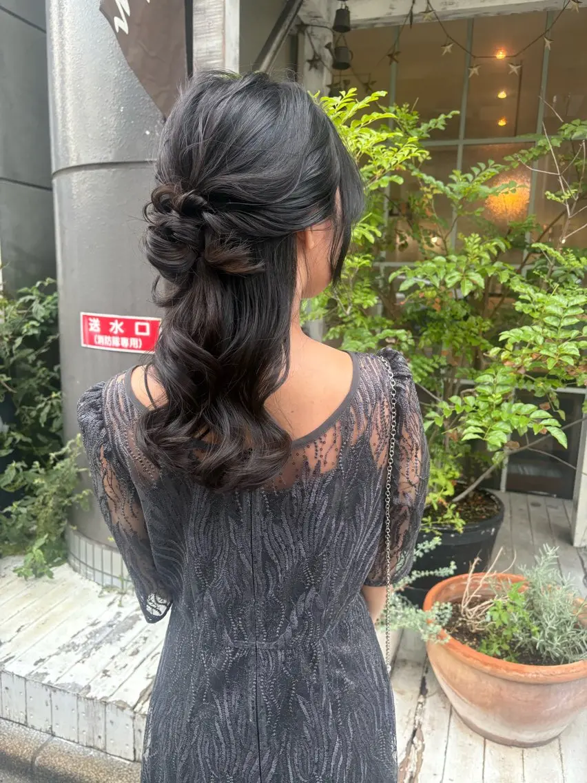 ロング お団子ヘア 鈴木 奈波のヘアスタイル