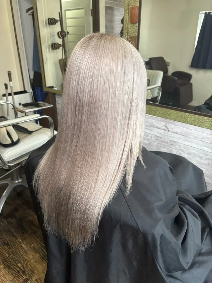カラー ヘアカラー 渡辺 健太のヘアスタイル