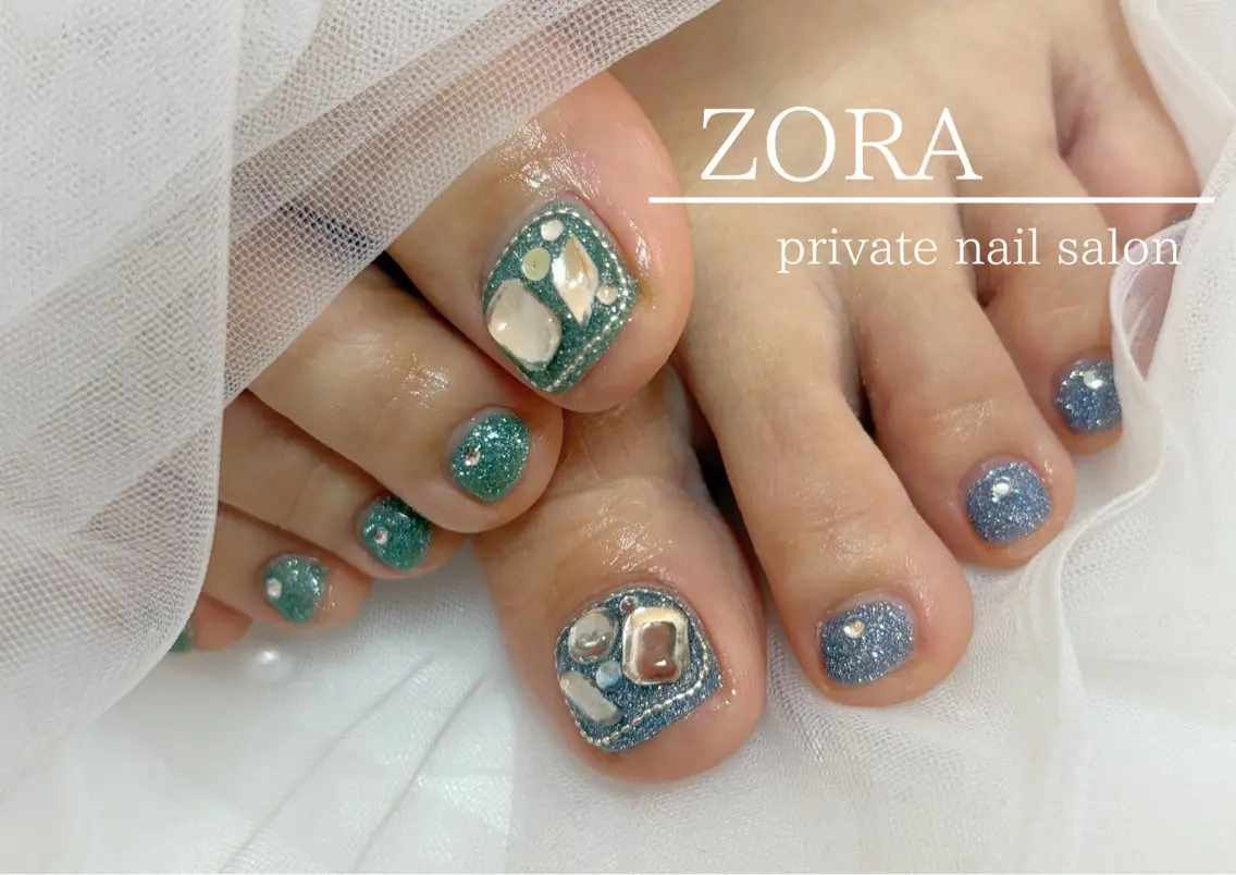 ネイル フットネイル ZORA yuのネイルデザイン