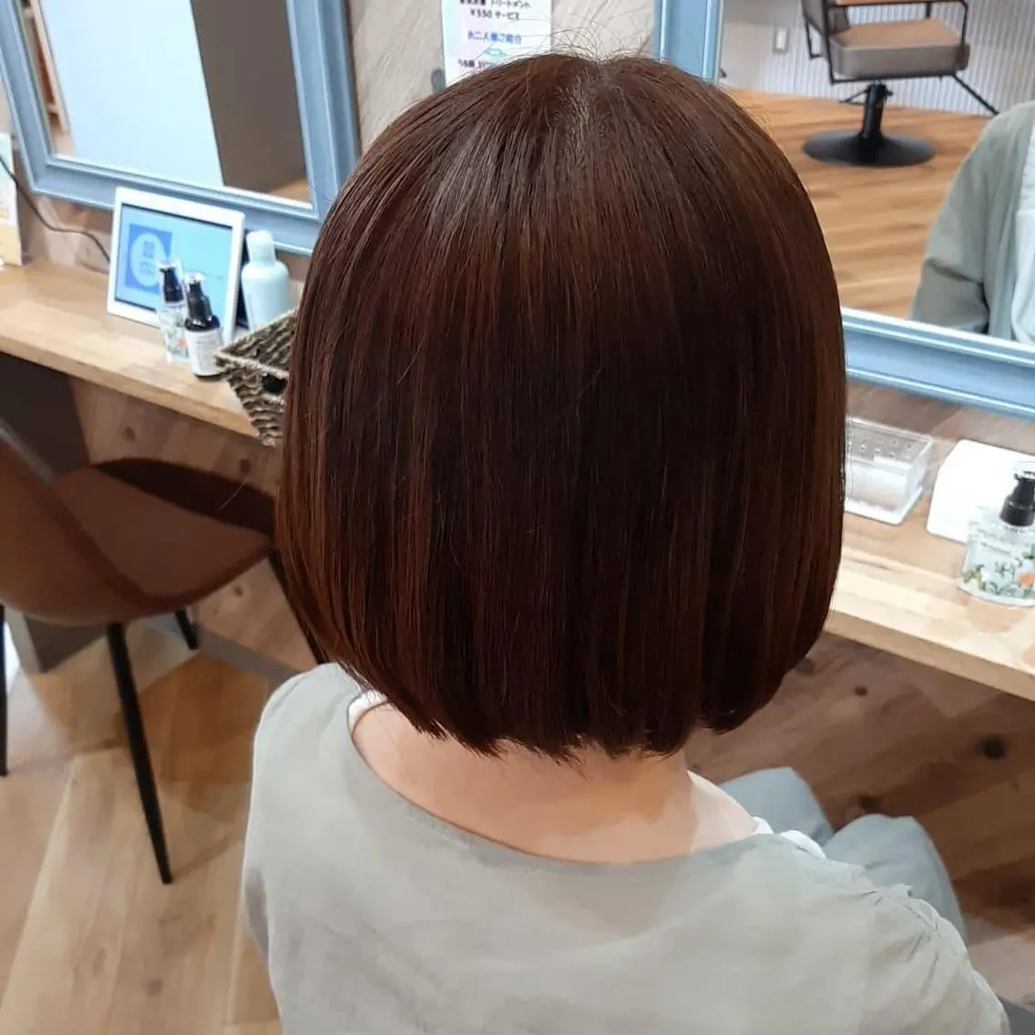 ショート カラー オーガニックカラー 髪質改善 トリートメント 髪質改善カラーズ カフェプラスのヘアスタイル