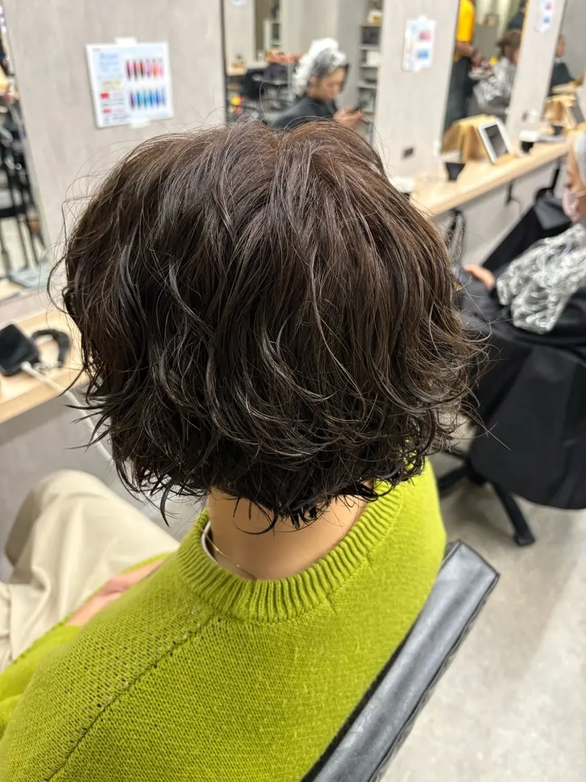 カラー ブラウンカラー グレージュ 中田 汐梨のヘアスタイル