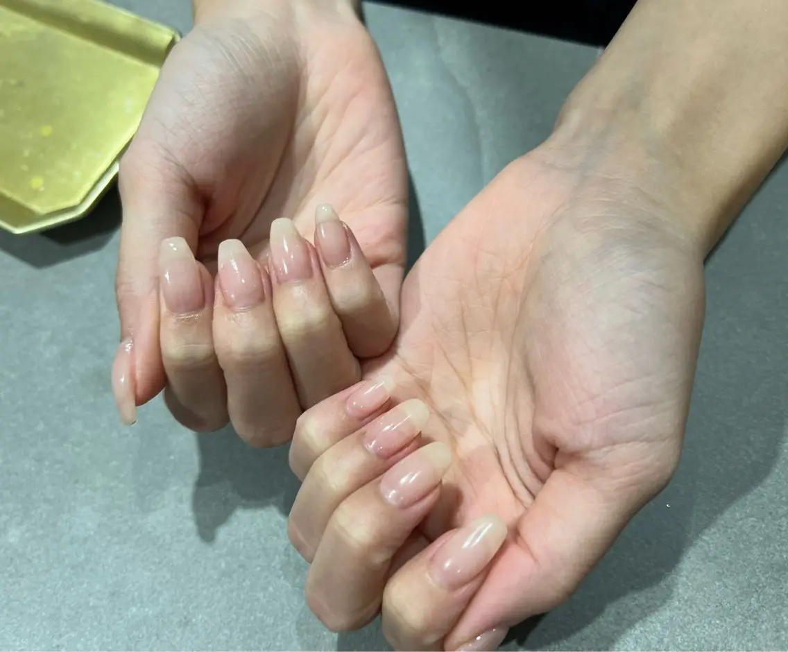 ネイル ワンカラーネイル ＆robe銀座 🪽tsuki🪽のネイルデザイン