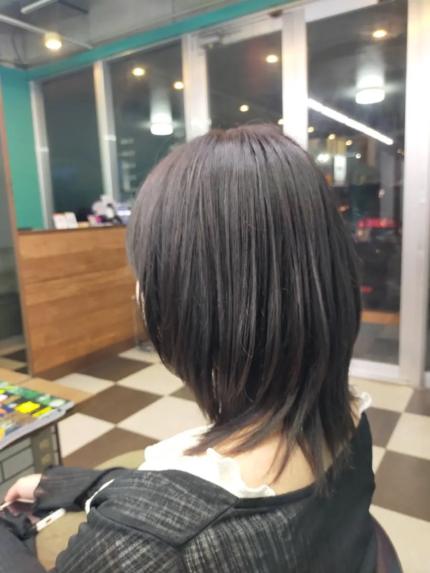 ミディアム カラー 黒髪 伸ばしかけ MASA Raffinrのヘアスタイル