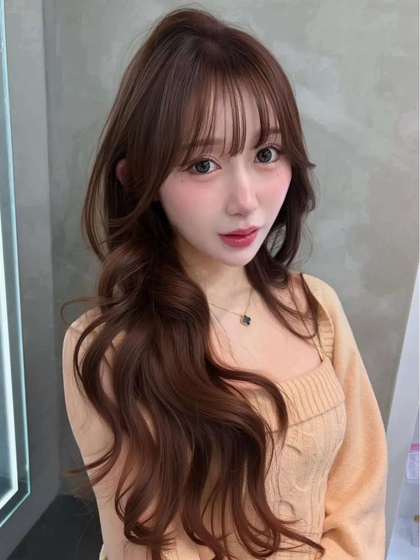 ロング カラー ヘアアレンジ ベージュカラー ブリーチ 透明感カラー ブリーチなしカラー 髪質改善 【博多髪質改善】 吉村　清志のヘアスタイル