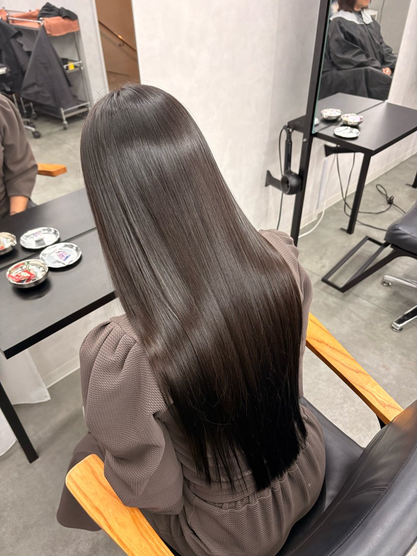 ロング 髪質改善 縮毛矯正 トリートメント カット 縮毛矯正 トリートメント LIV My【マイ】 艶カラー/髪質改善のヘアスタイル