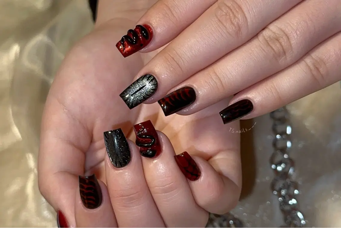 ネイル TS. nails___のネイルデザイン