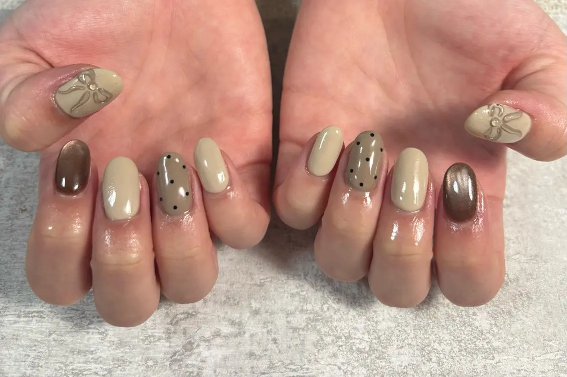 ネイル オーロラネイル フットネイル フレンチネイル ジェルネイル ハート kiki nail たまプラーザのネイルデザイン