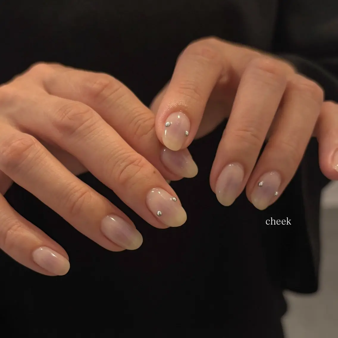 ネイル ハンドネイル IZUMIꕤnail 堺筋本町｜心斎橋のネイルデザイン