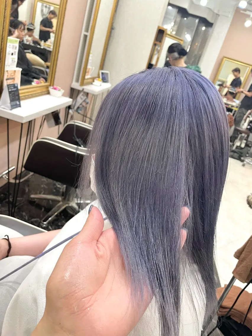 セミロング カット ヘアカラー 亀川蓮 Agu hairのヘアスタイル