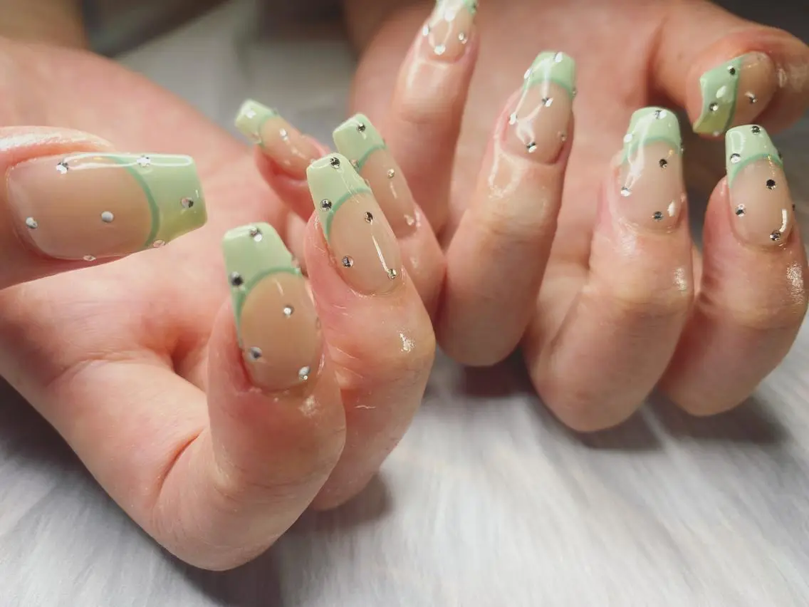ネイル ハンドネイル nailist nanaのネイルデザイン