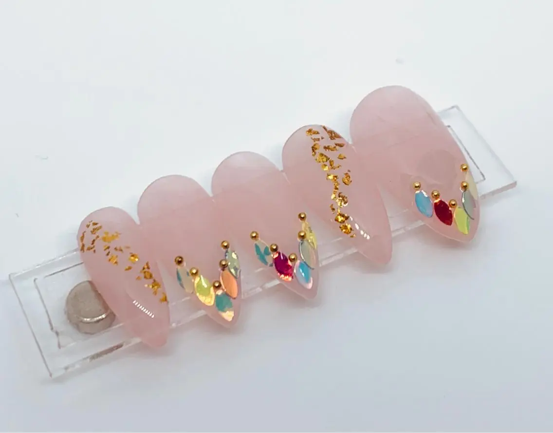 ネイル Bellina Aiのネイルデザイン
