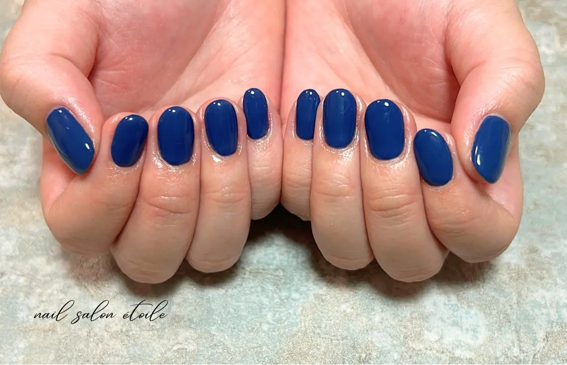 ネイル ブルー ワンカラーネイル シンプルネイル ハンドネイル nail salon étoileのネイルデザイン