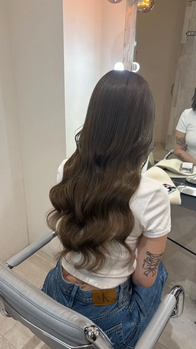 ロング カラー ヘアカラー エクステ 太田 天空のヘアスタイル