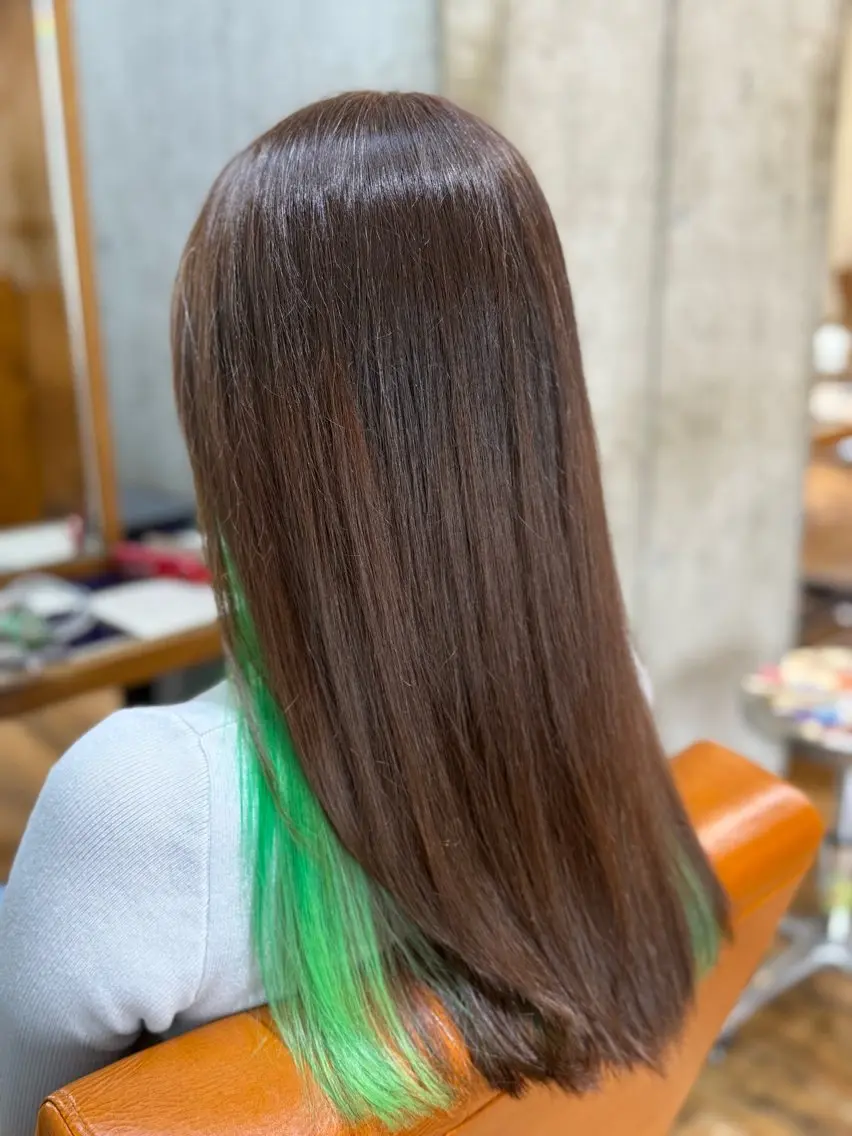 ミディアム カラー ヘアカラー トリートメント 🎨デザイン🥇 美髪・艶髪 日暮千敬のヘアスタイル