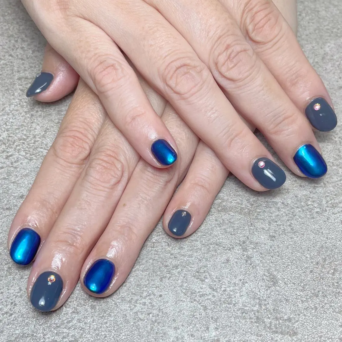 ネイル ハンドネイル nailroom DIASOMNIAのネイルデザイン