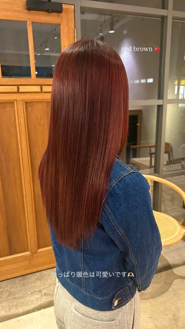 ロング カラー ブラウンカラー レッドカラー レッドブラウン 神野 柚芽のヘアスタイル