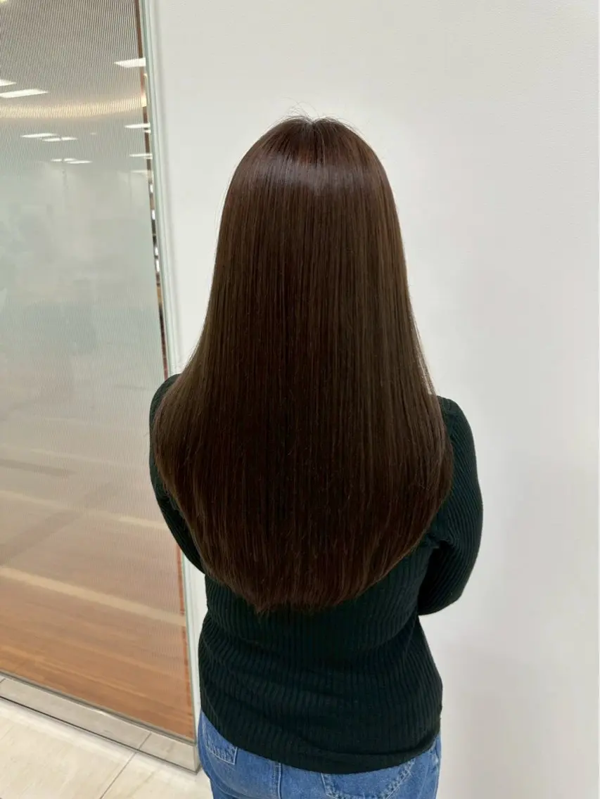セミロング 上品ヘア✖️艶髪 𝑅𝐼𝐾𝑈のヘアスタイル