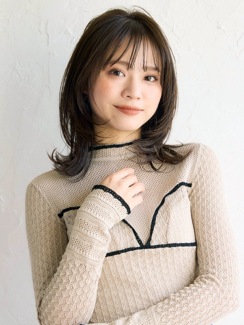 ミディアム カラー アース 新越谷店💇‍♀️のヘアスタイル