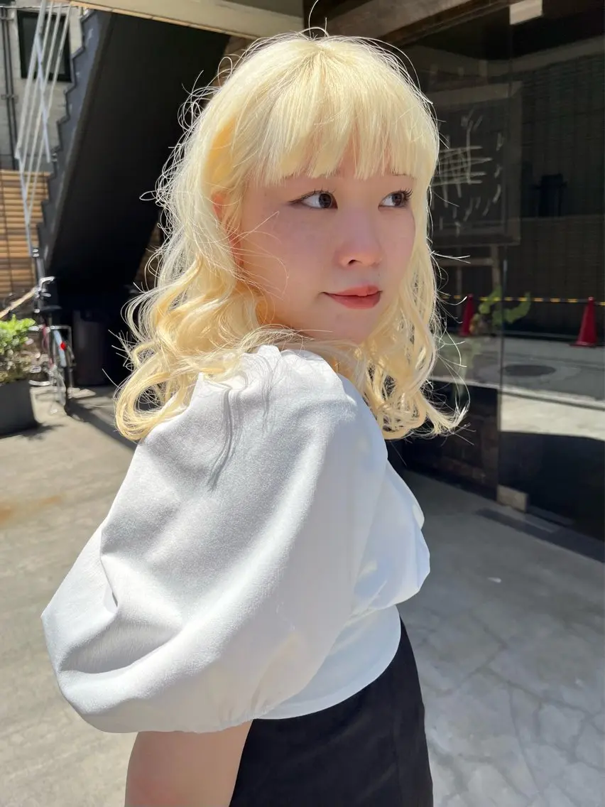 カット➕ブリーチダブルカラー➕systemトリートメントの写真