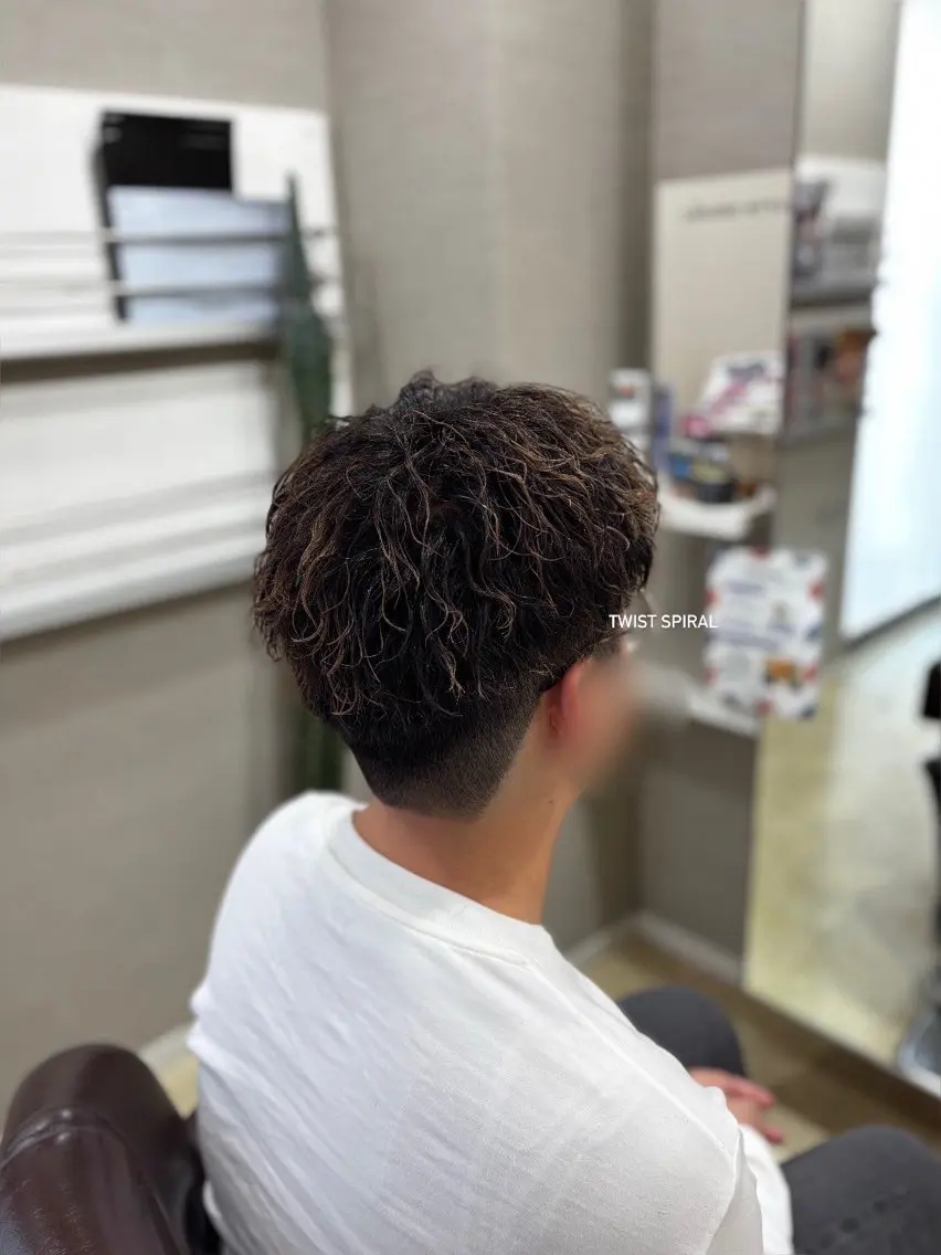 頭皮診断付 メンズカットカラー＋エナジースパの写真