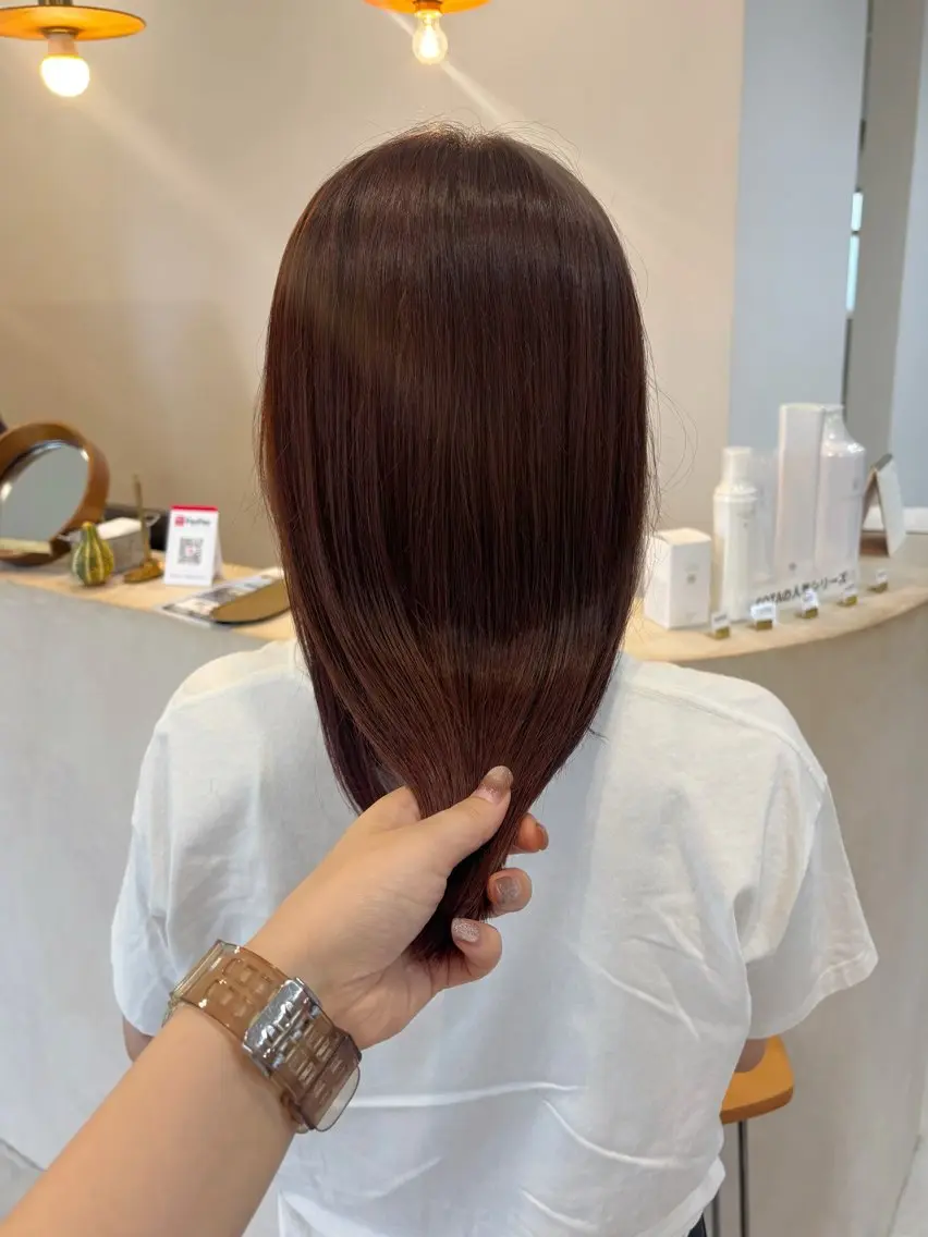 ミディアム カラー ブラウンカラー ピンクカラー ピンクブラウン カット ヘアカラー トリートメント 真弓 理沙/艶カラーのヘアスタイル