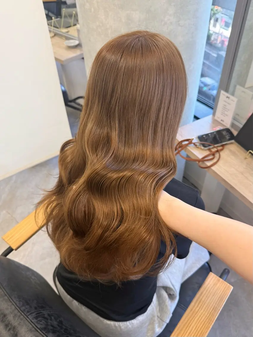 ロング カラー ヘアアレンジ ベージュカラー ヘーゼル カット ヘアカラー Himawari♡ 柔らかいカラーのヘアスタイル