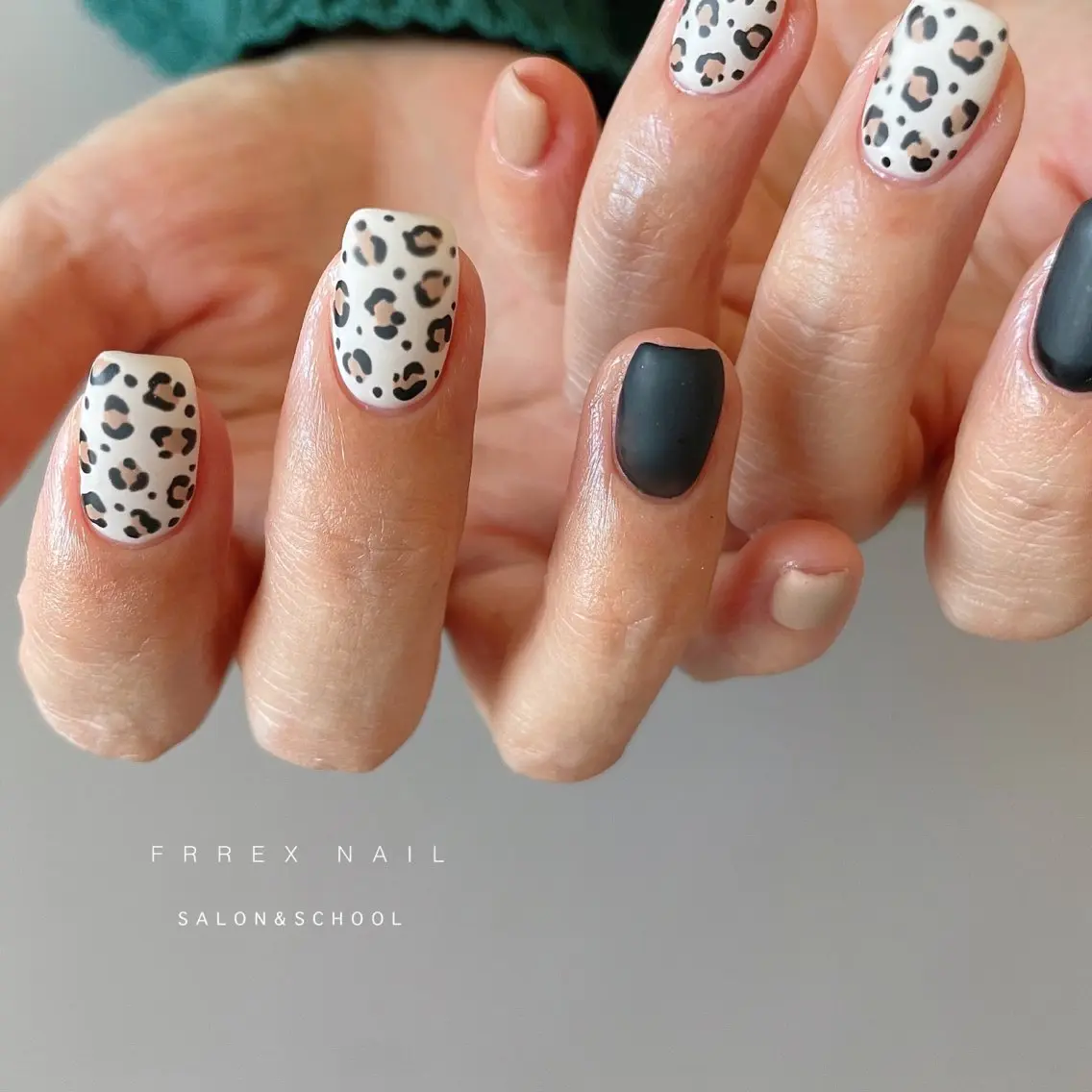 ネイル マットネイル ハンドネイル フットネイル freex nail /ニュアンス/個性派のネイルデザイン